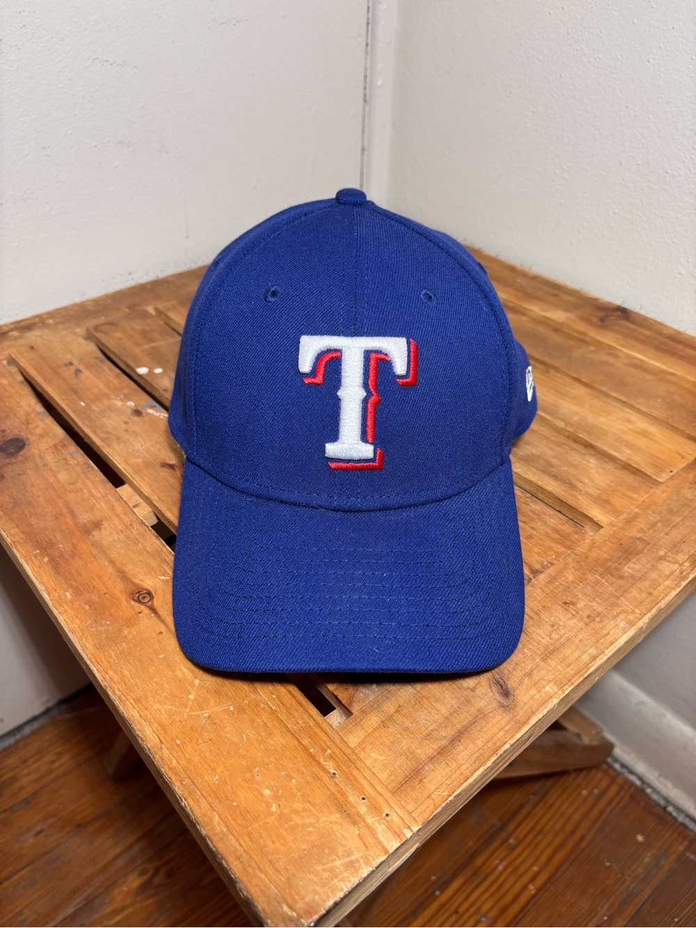 New Era Texas Rangers 39 Thirty Team Classic Game Flex Hat.